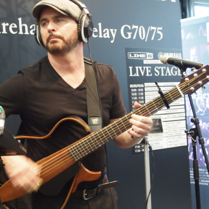 Yahama SLG-200 Dave Goodman Frankfurt Musikmesse 2015